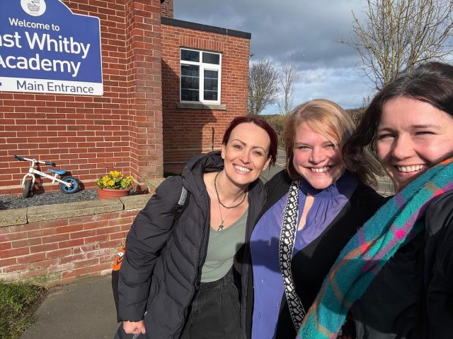 Lovely time out and about last week in Whitby to celebrate the publication of NETTA BECKER AND THE MISSING MEMORY MAZE with @jenniferclaessen_ and the brilliant @the_little_fox_bookshop 

Fab school events and time spent in their gorgeous bookshop. Thank you for having us 📚💕

#bookshops #nettabeckerseries #childrensbooks